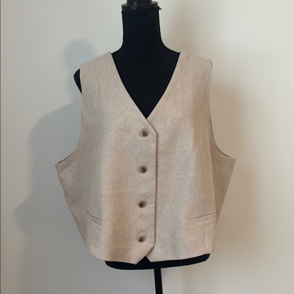 Stylish Beige Sleeveless Vest